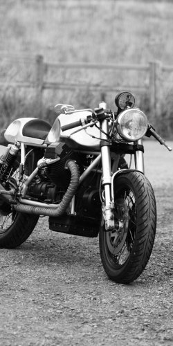 Moto Guzzi Cafe Racer – дух и буква стиля «каферейсер» Moto Guzzi Cafe Racer – дух и буква стиля «каферейсер»